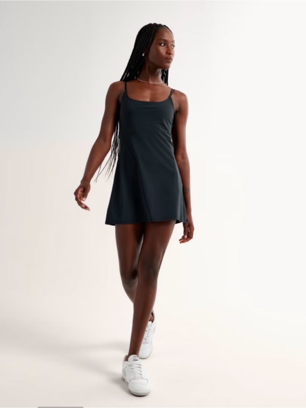 Abercrombie & Fitch Traveler dress in Onyx color size MP - Picture 2 of 8